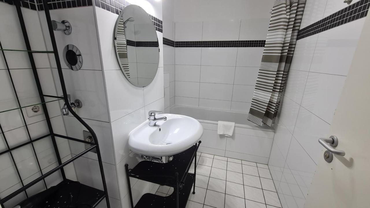 Topdomizil - Apartments "Residenz Prenzelberg" เบอร์ลิน ภายนอก รูปภาพ
